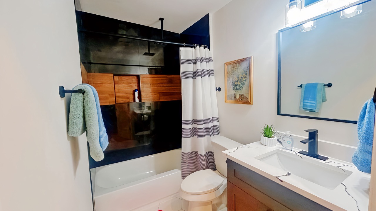 Photo of Bathroom in Cherrywood
