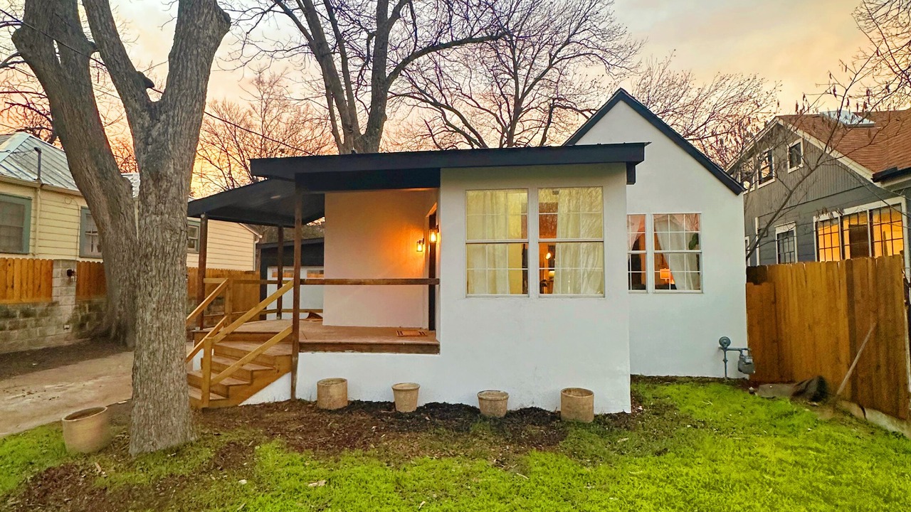 Photo of Outdoor in Cherrywood