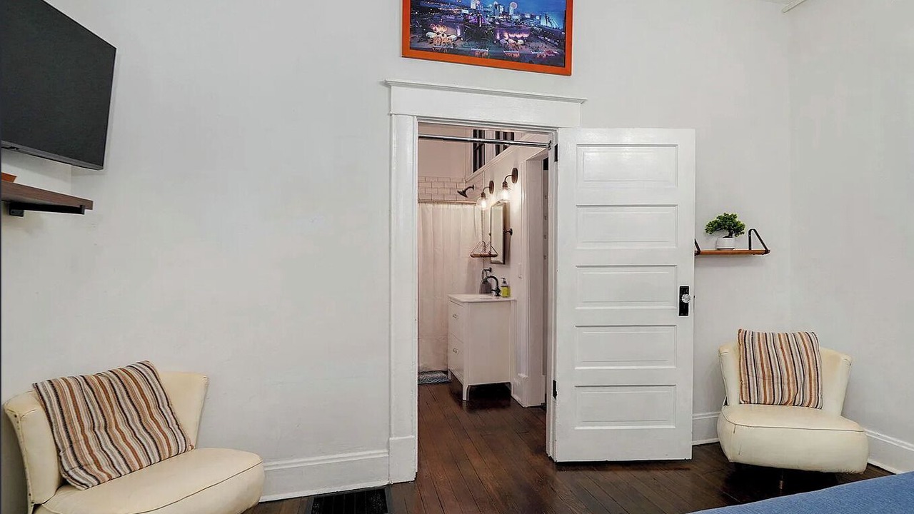 Photo of Bedroom in Downtown Springfield