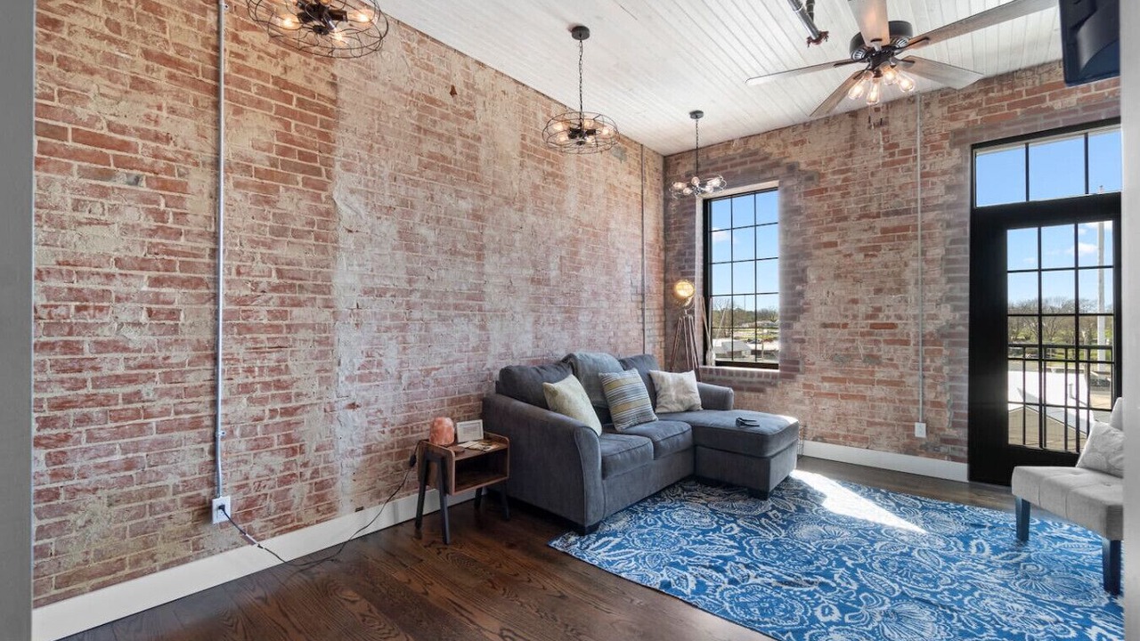 Photo of Livingroom in Perryville