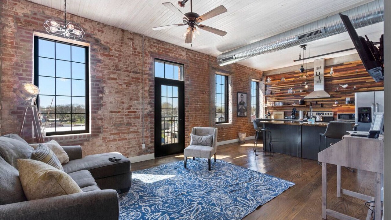Photo of Livingroom in Perryville