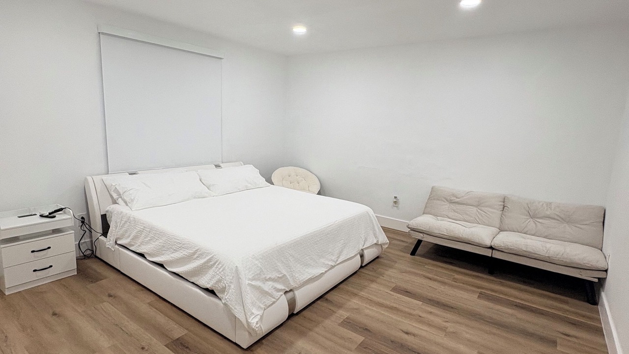 Photo of Bedroom in Highland Garden