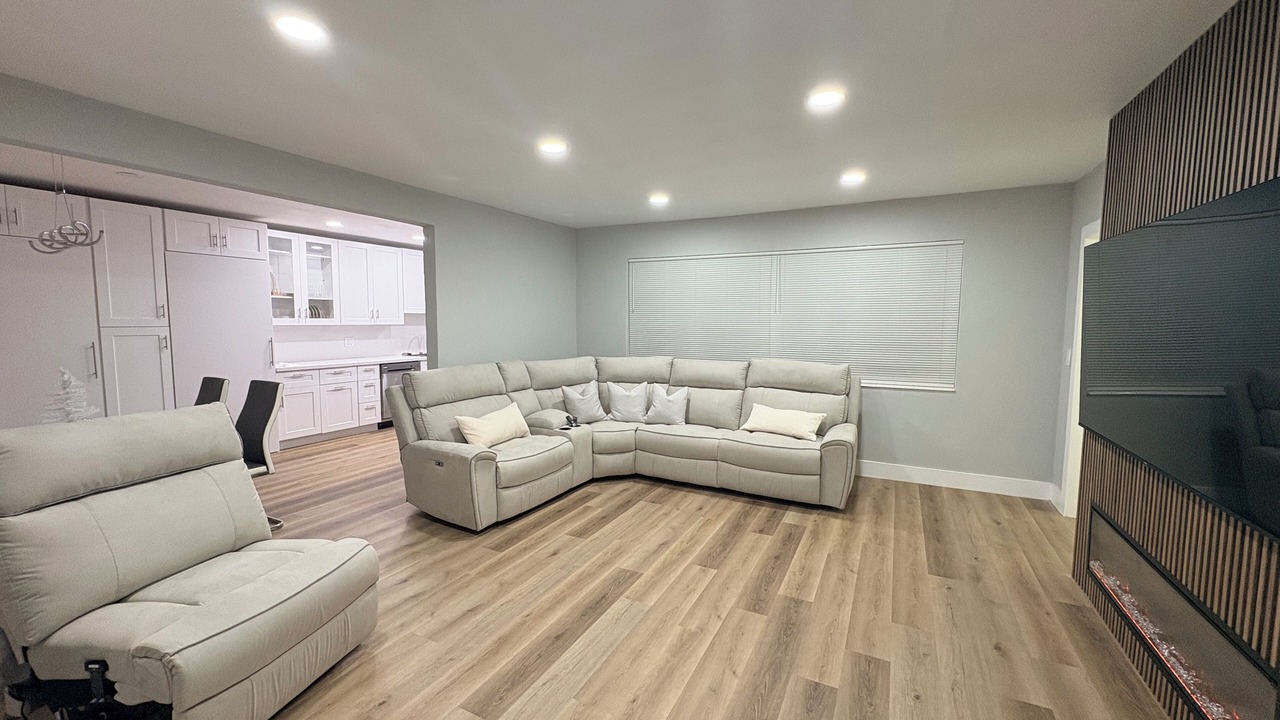 Photo of Livingroom in Highland Garden