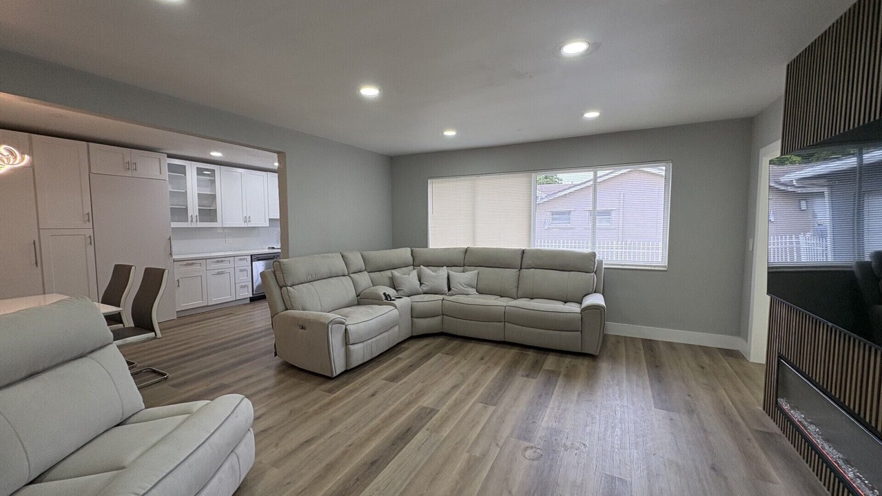 Photo of Livingroom in Highland Garden