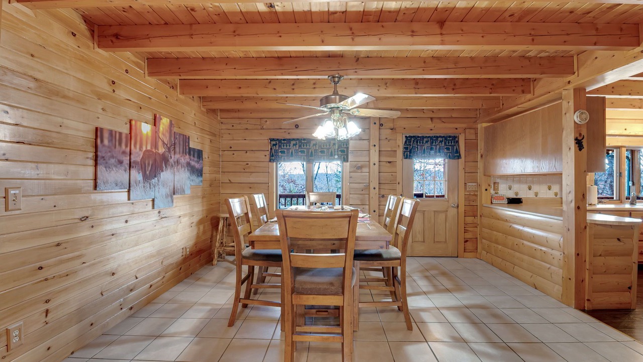 Photo of Livingroom in Hermann