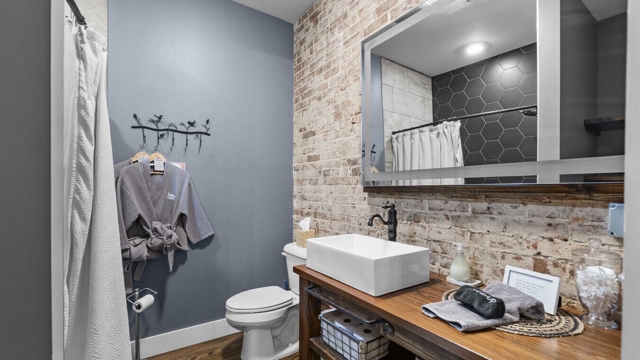 Photo of Bathroom in Perryville