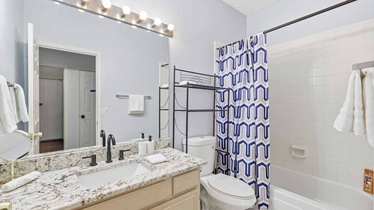 Photo of Bathroom in Frisco
