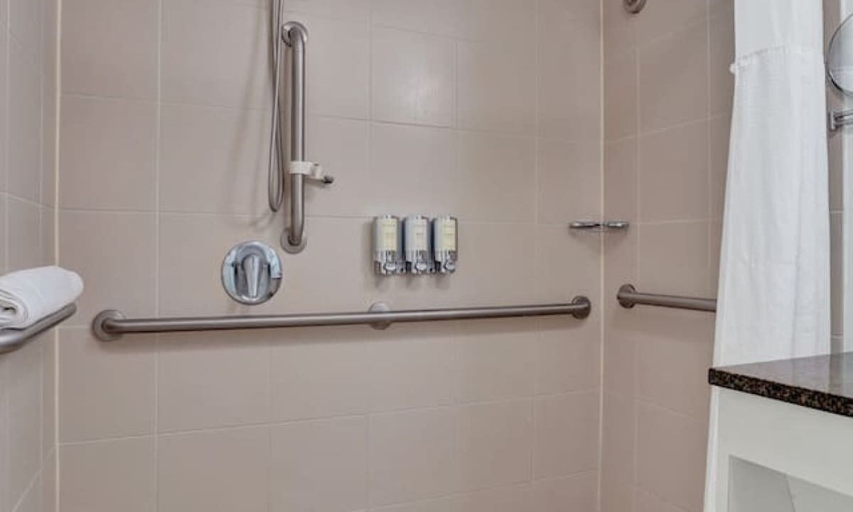 Photo of Bathroom in Coconut Grove