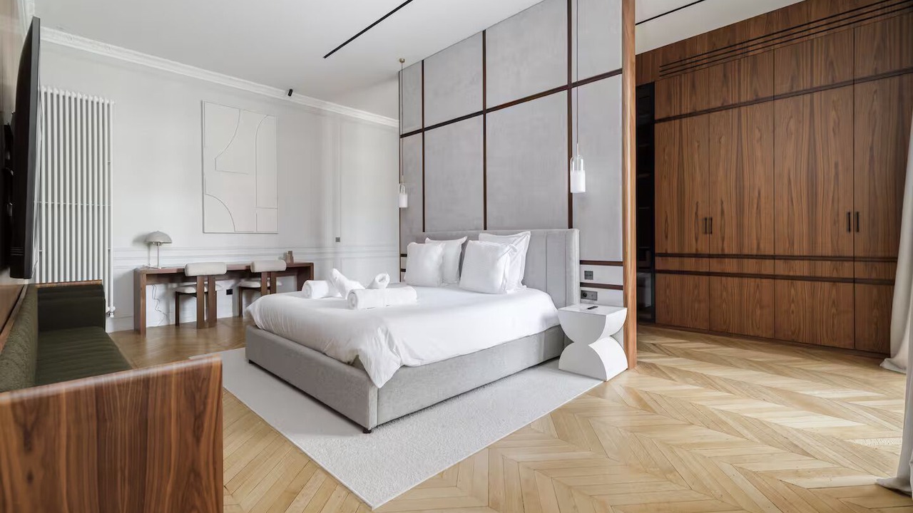 Photo of Bedroom in Chaillot