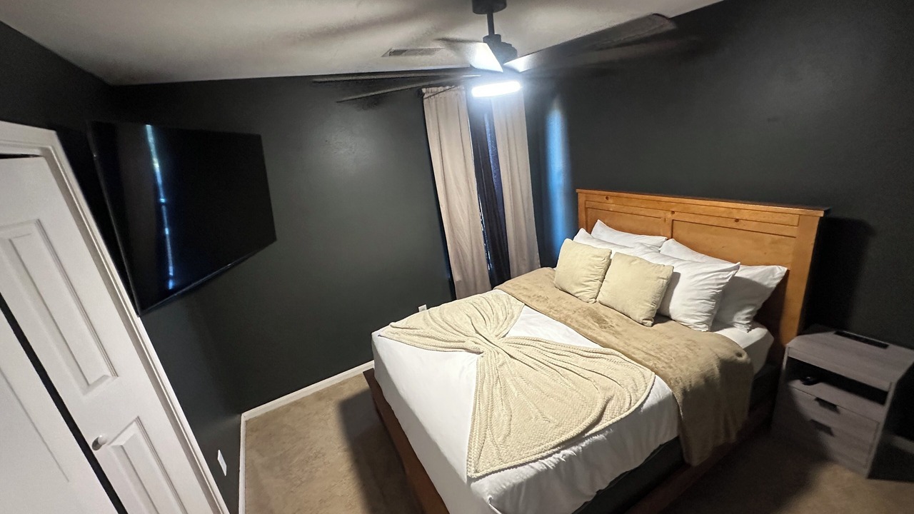 Photo of Bedroom in Central Southwest