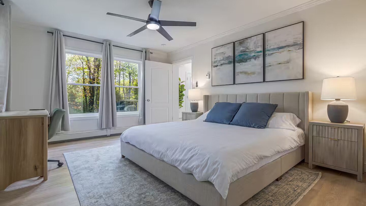 Photo of Bedroom in Ellsworth