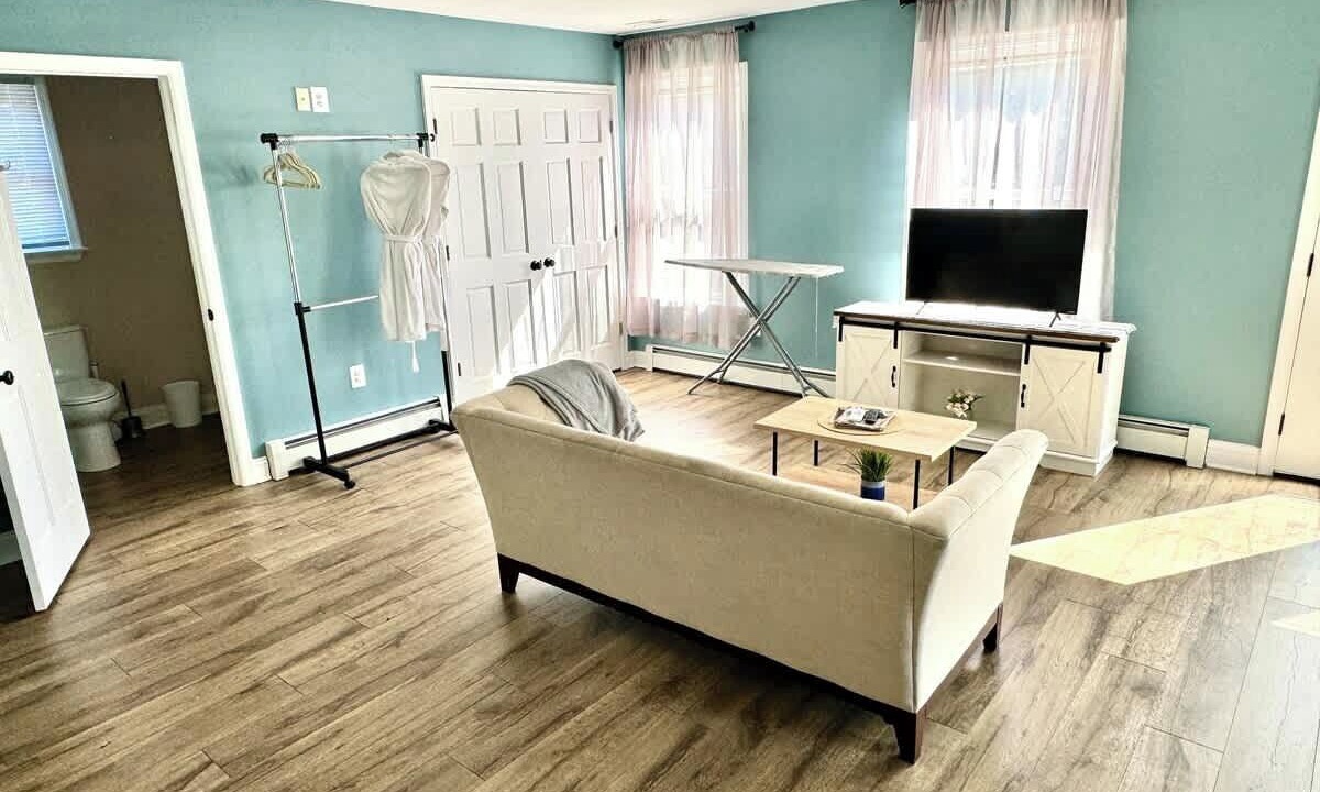 Photo of Livingroom in Solomons