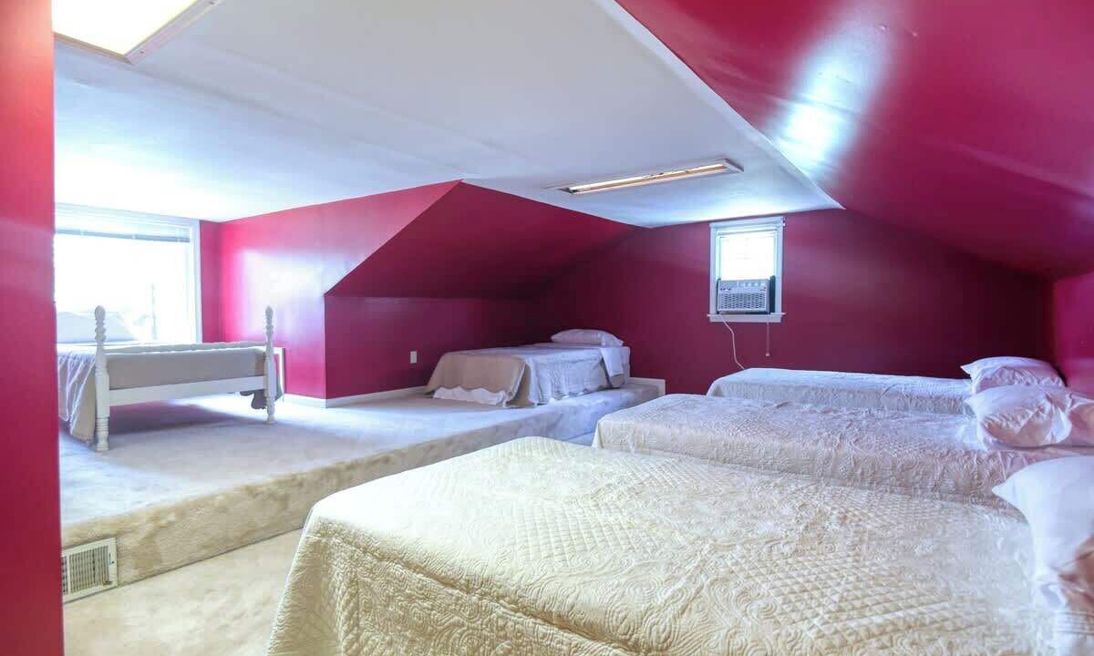 Photo of Others in Lexington Park