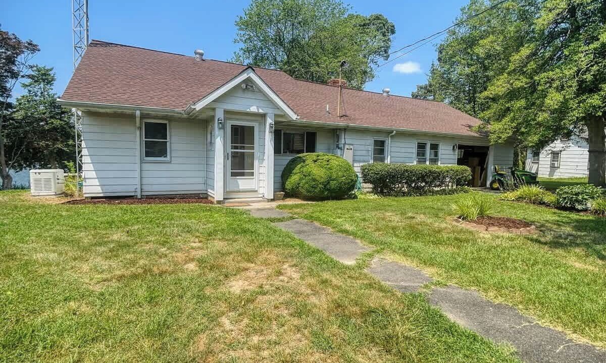 Photo of Outdoor in Lexington Park