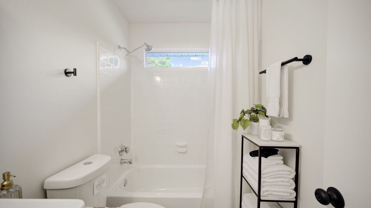 Photo of Bathroom in Gulf Breeze