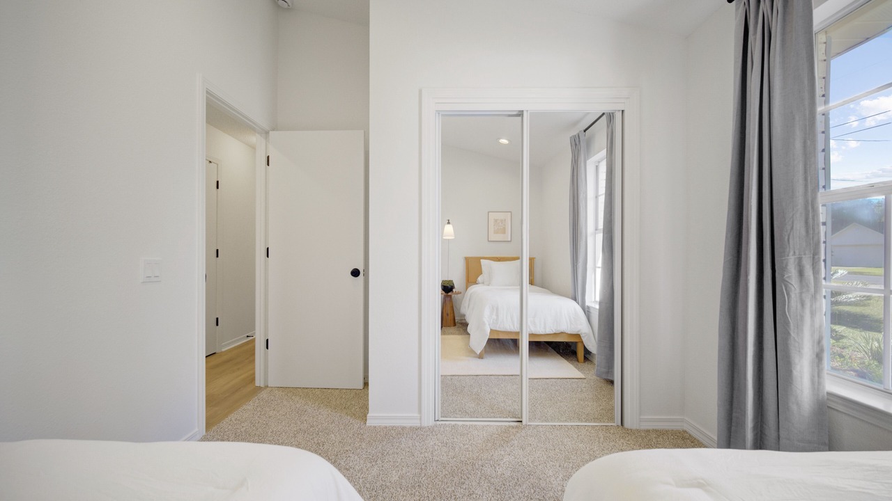 Photo of Bedroom in Gulf Breeze