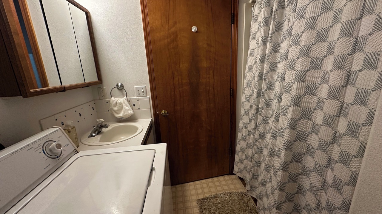 Photo of Bathroom in Pendleton
