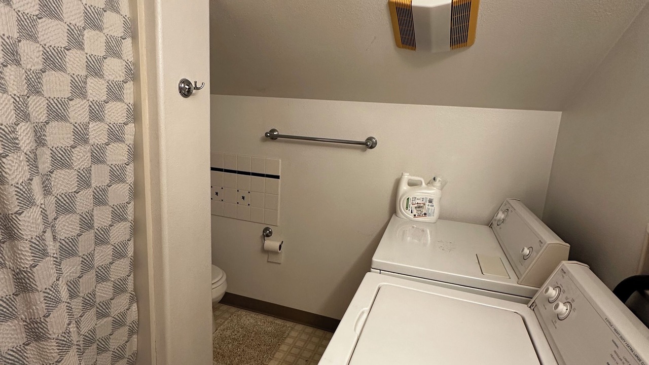 Photo of Bathroom in Pendleton