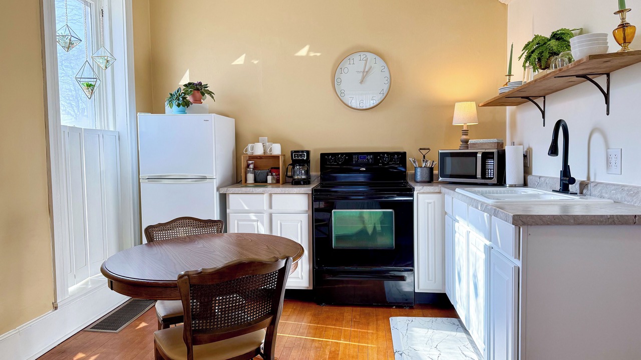 Photo of Kitchen in Palmyra