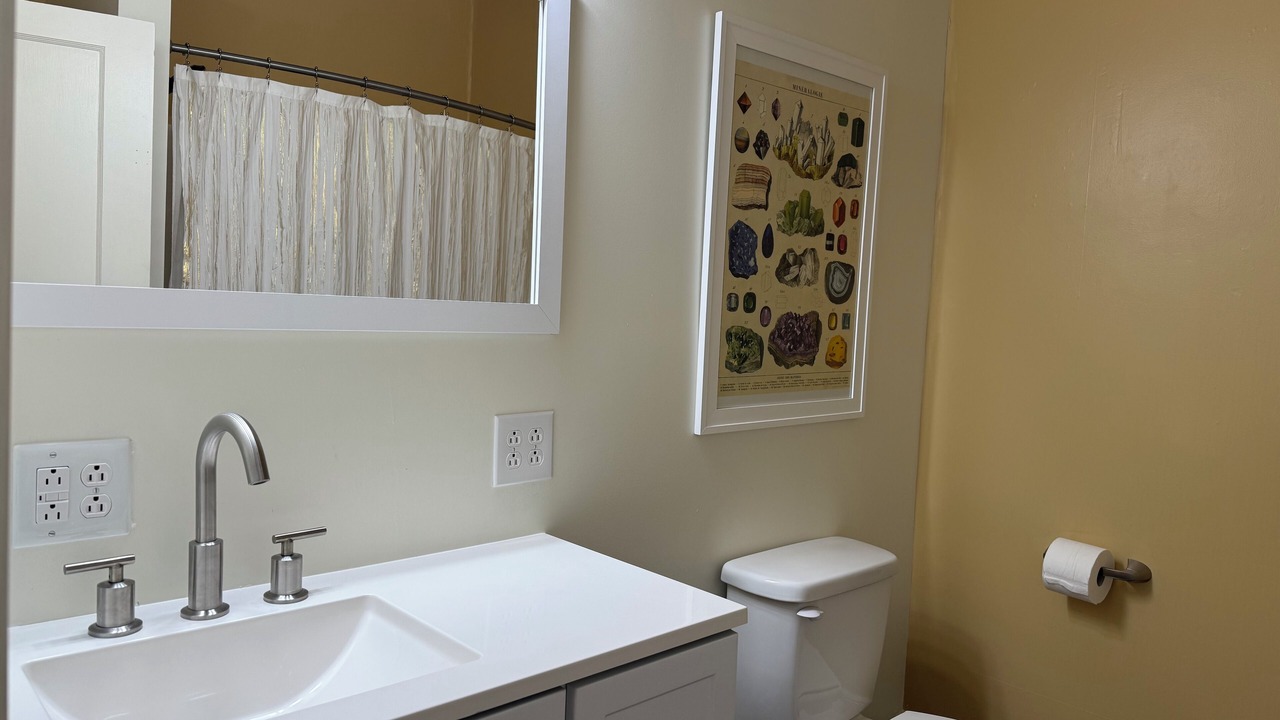 Photo of Bathroom in Palmyra