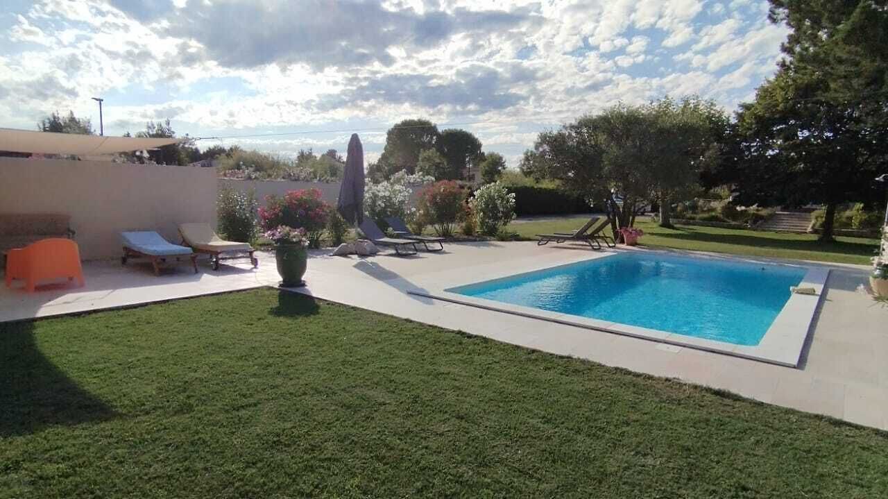 Photo of Outdoor in Entraigues-sur-la-Sorgue