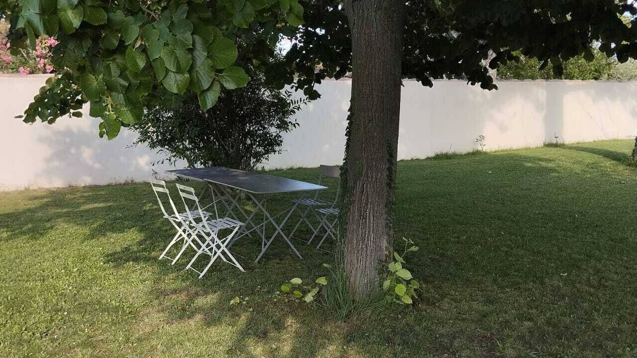 Photo of Outdoor in Entraigues-sur-la-Sorgue
