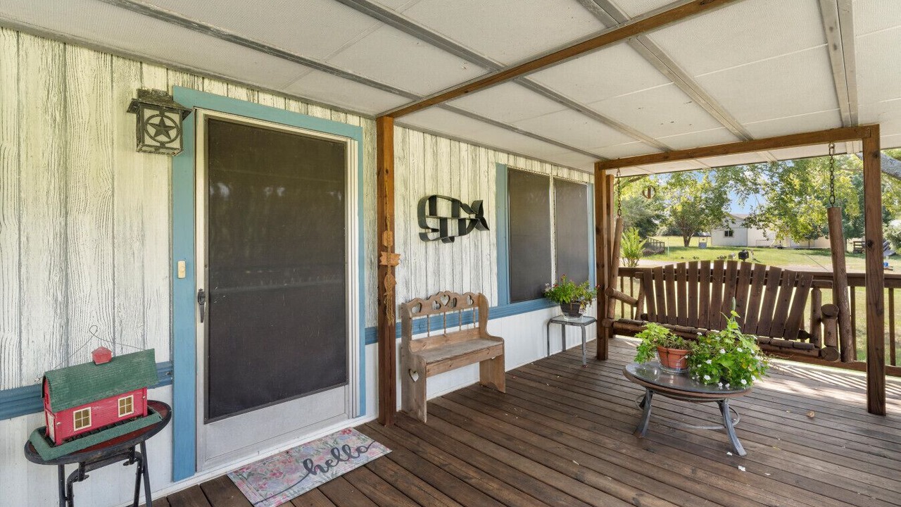 Photo of Patio Balcony in Cotton Gin