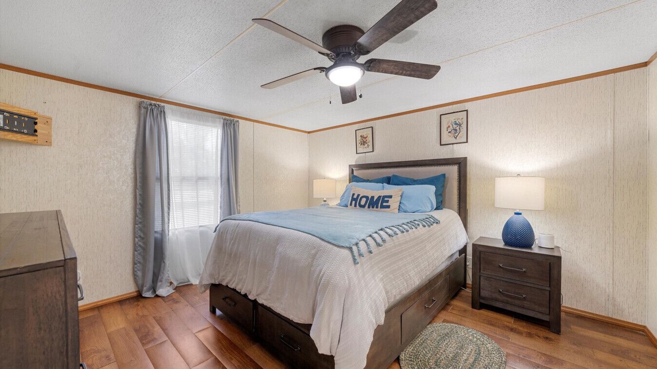 Photo of Bedroom in Cotton Gin