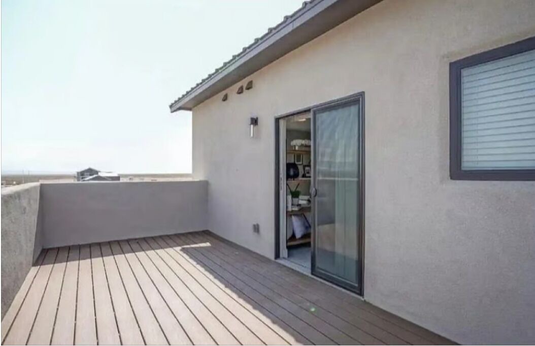 Photo of Patio Balcony in Mesa Del Sol Innovation Park