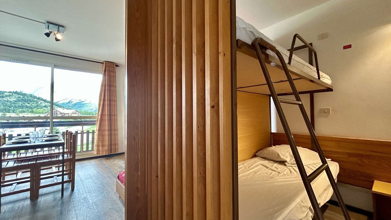 Photo of Bedroom in Saint-Etienne-en-Devoluy