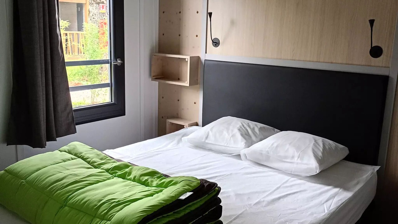 Photo of Bedroom in Savignac-les-Ormeaux