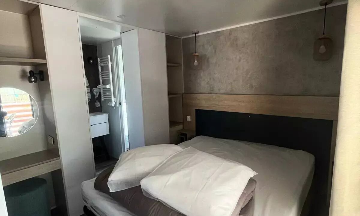 Photo of Bedroom in Savignac-les-Ormeaux