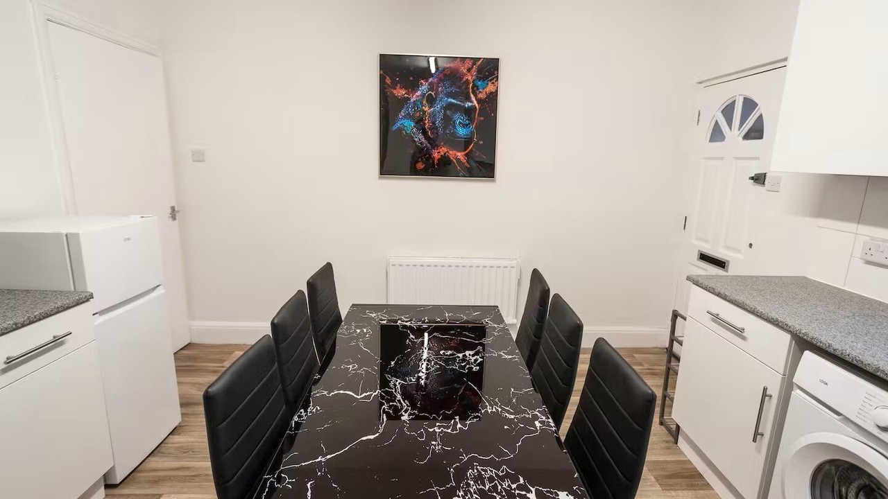 Photo of Others in Staple Hill