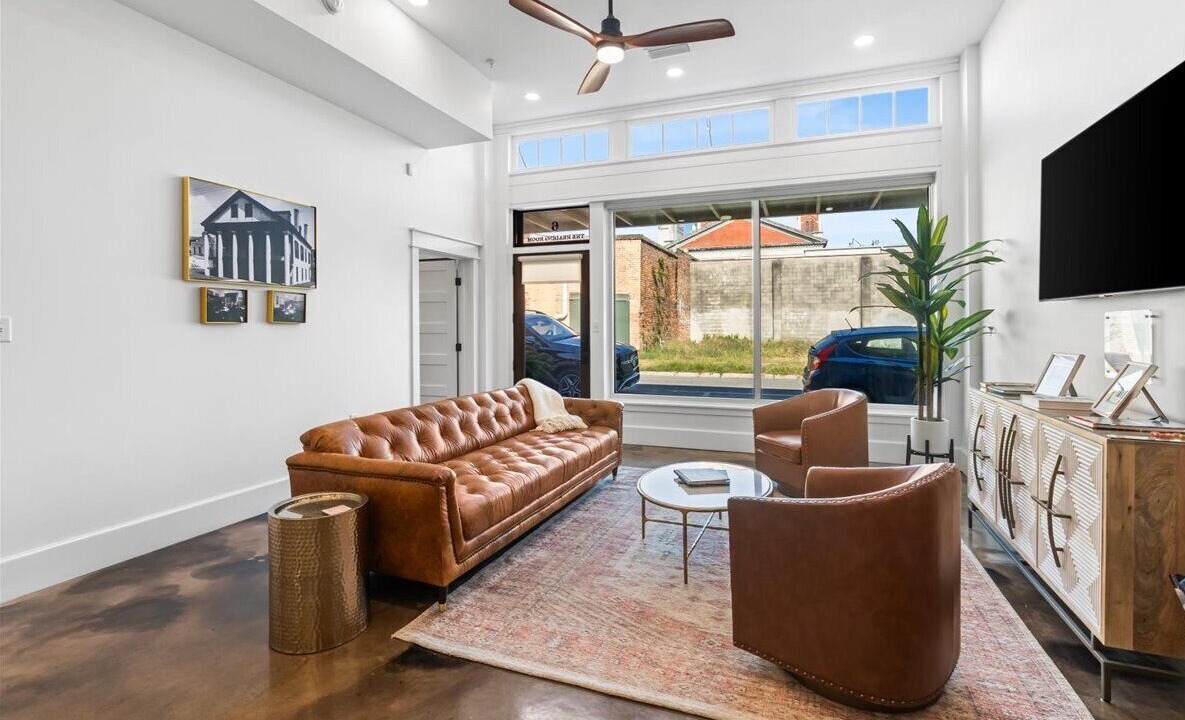 Photo of Livingroom in Central Business District
