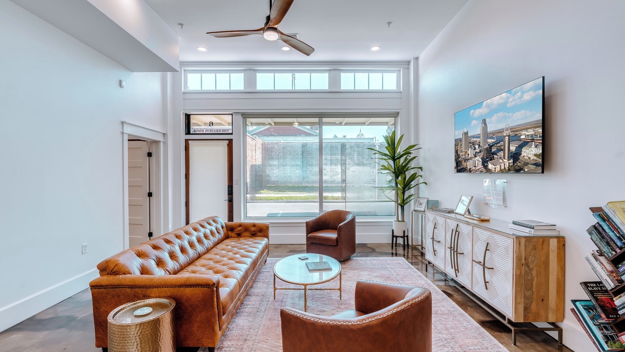 Photo of Livingroom in Central Business District