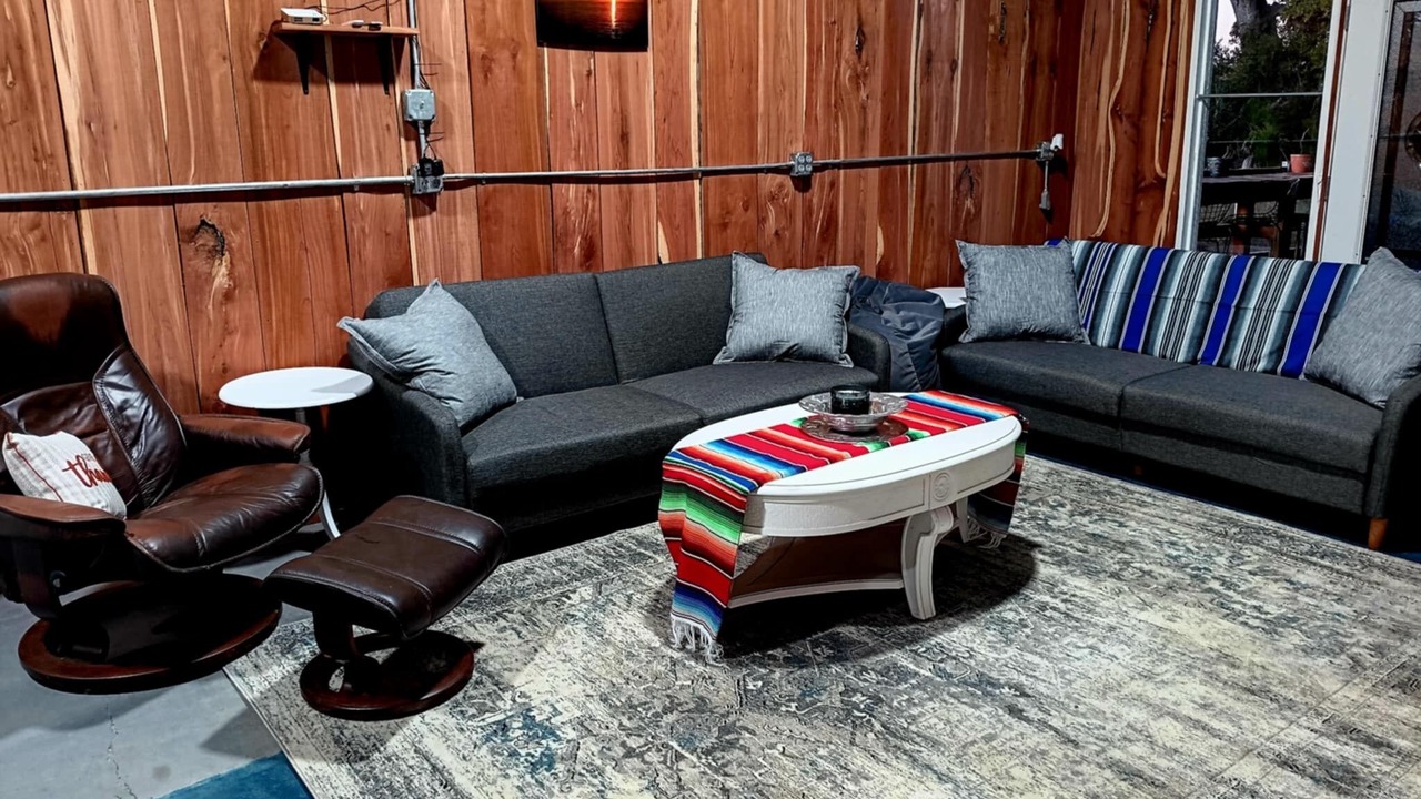 Photo of Livingroom in College Station