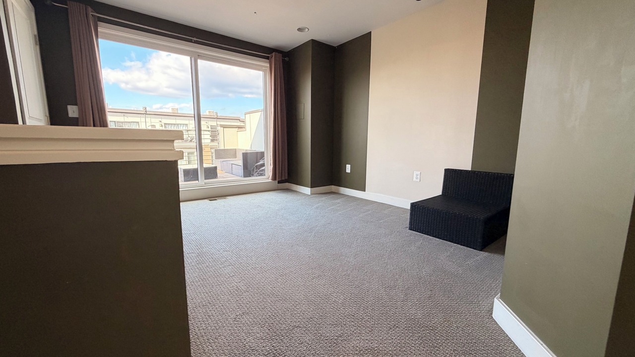 Photo of Others in Redland