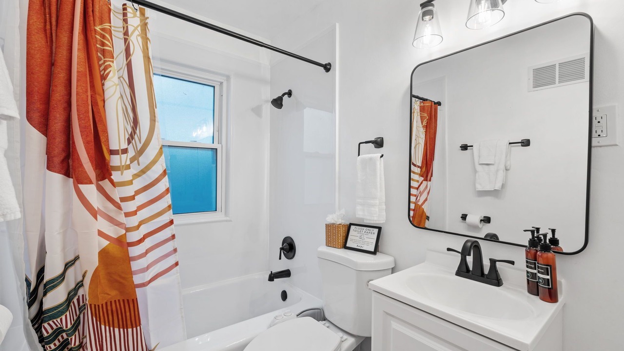 Photo of Bathroom in Whittier