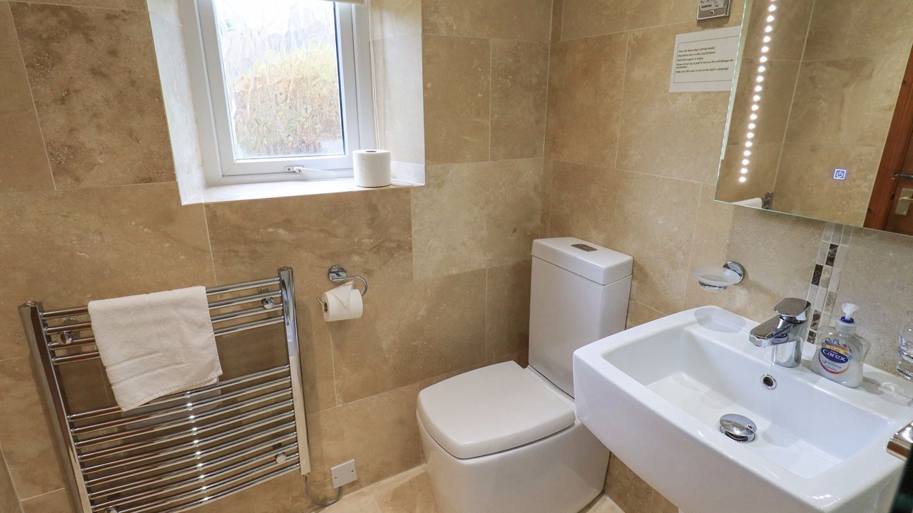Photo of Bathroom in Chapel Stile