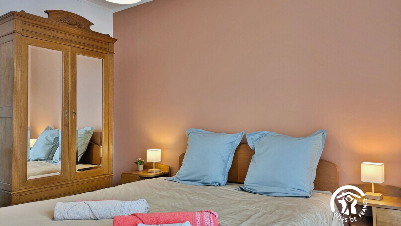 Photo of Bedroom in L'Huisserie