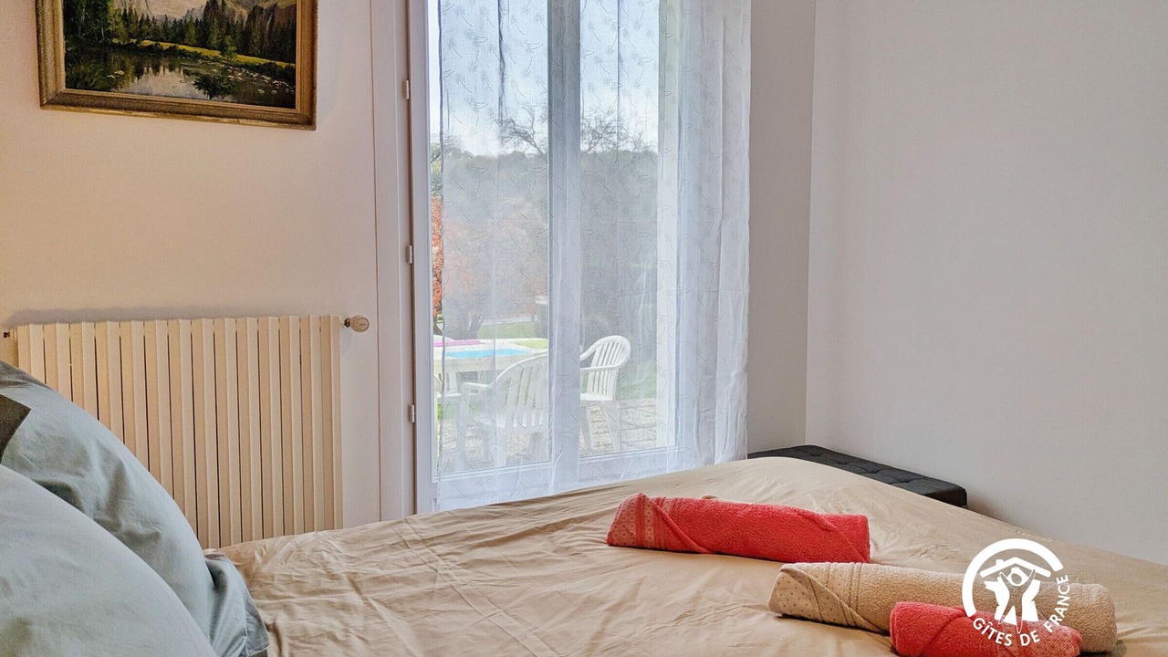 Photo of Bedroom in L'Huisserie