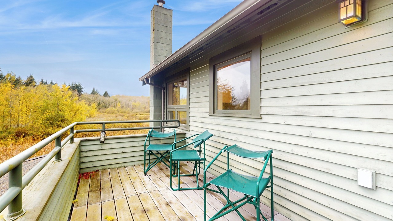 Photo of Patio Balcony in Lummi Island
