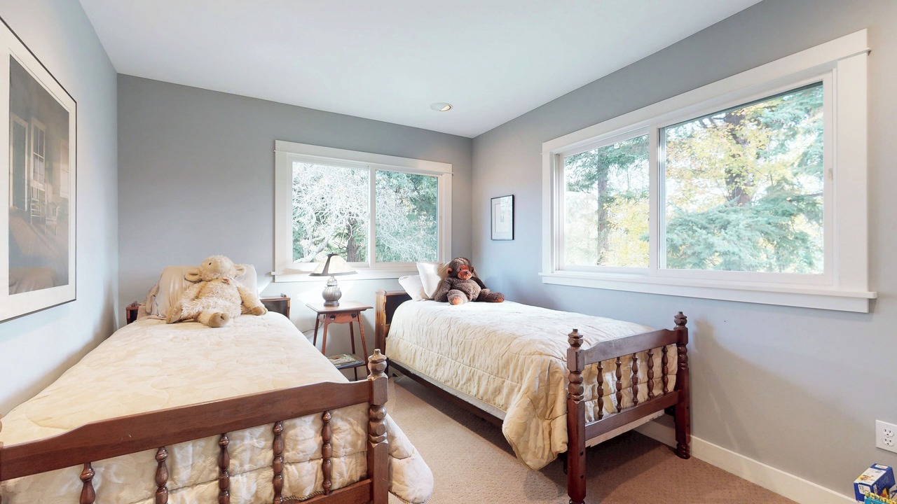 Photo of Bedroom in Lummi Island