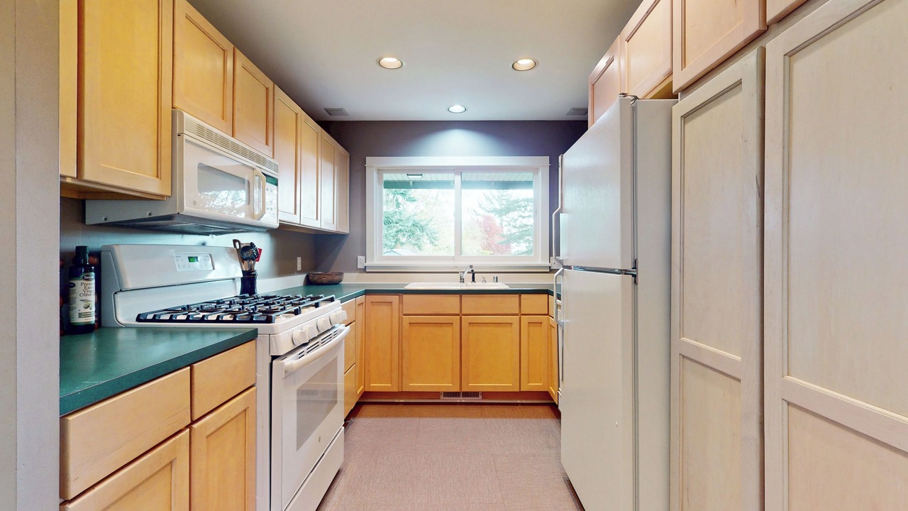 Photo of Kitchen in Lummi Island