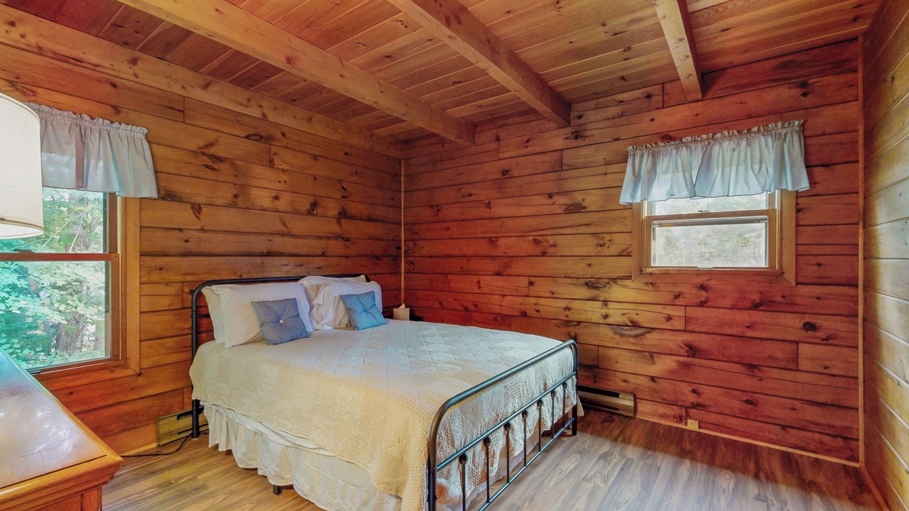 Photo of Bedroom in Barnstead