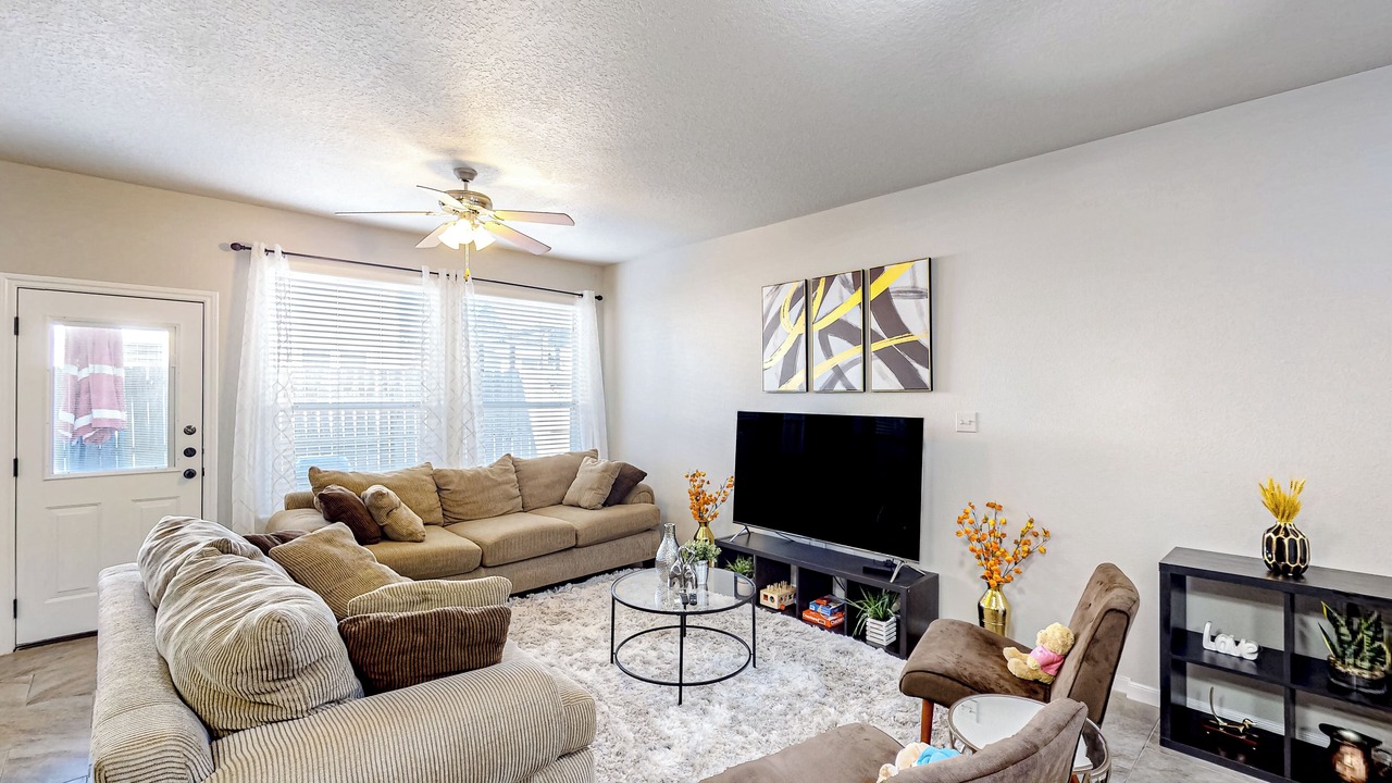 Photo of Livingroom in Conroe