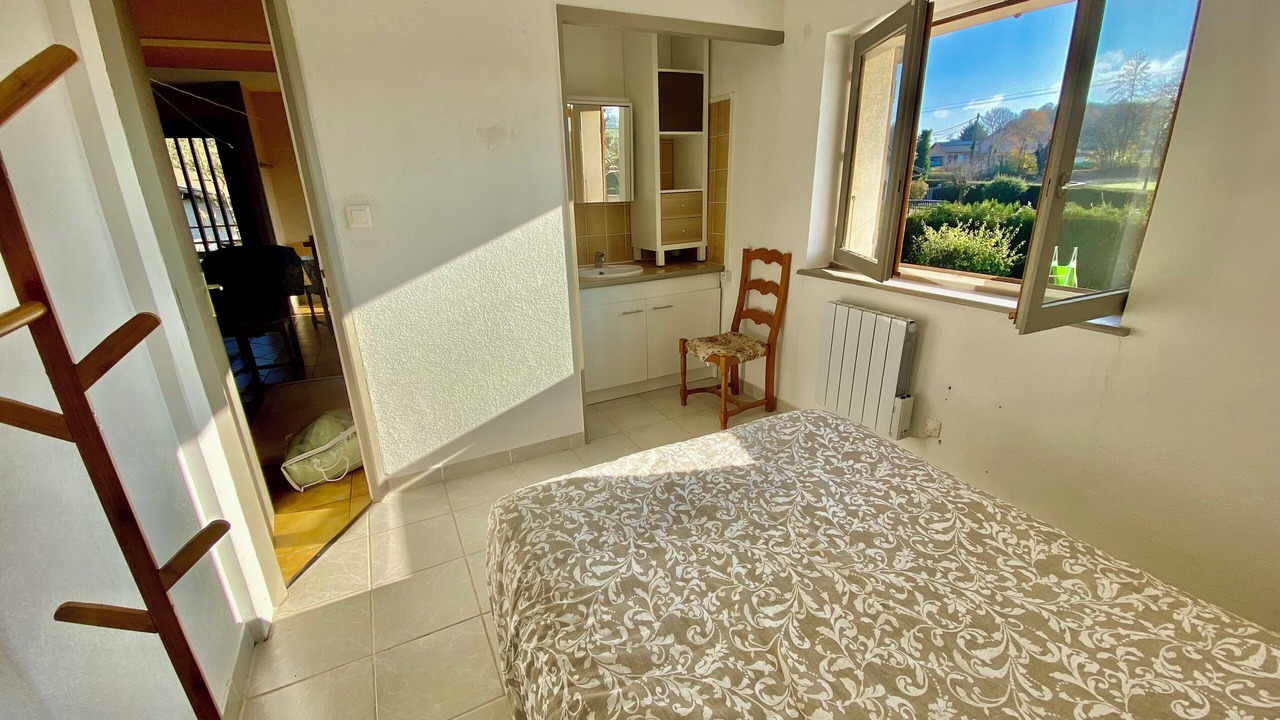 Photo of Bedroom in Faverges-de-la-Tour