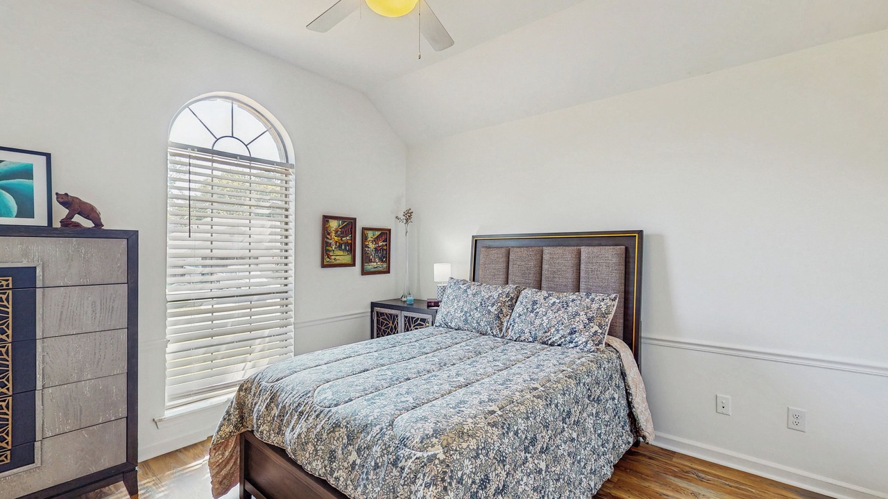 Photo of Bedroom in Conway