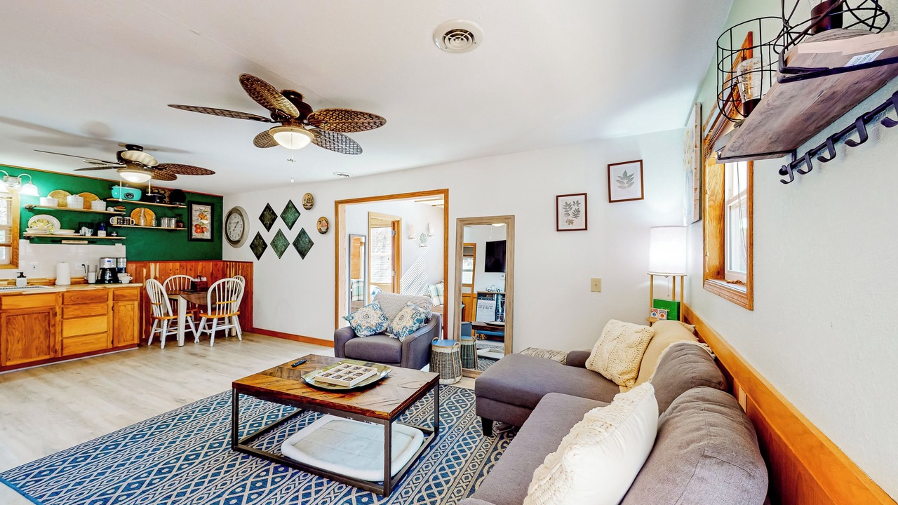 Photo of Livingroom in Eagle Rock