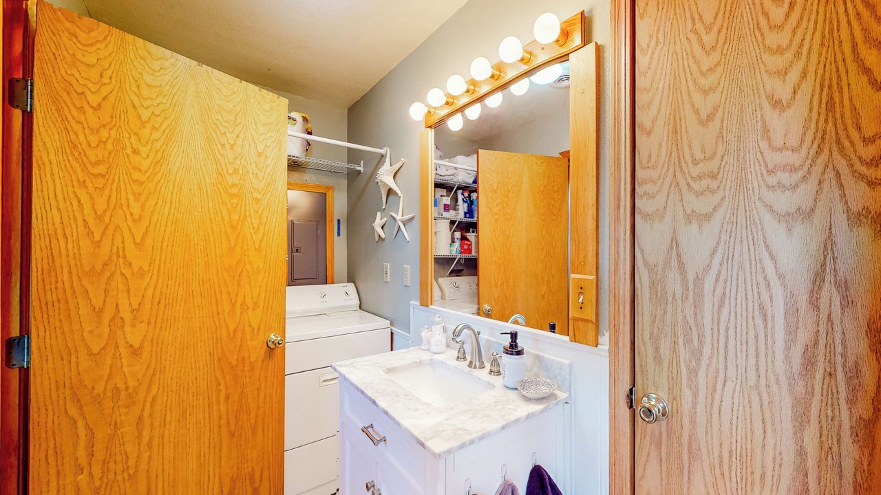 Photo of Bathroom in Eagle Rock